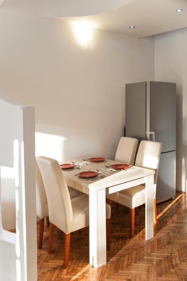 Apartment Old Town Херцег-Нови Экстерьер фото