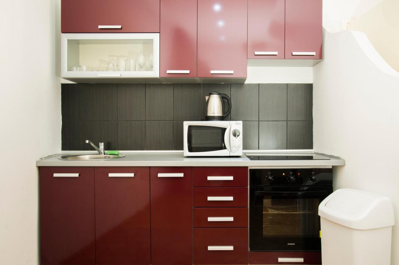 Apartment Old Town Херцег-Нови Экстерьер фото